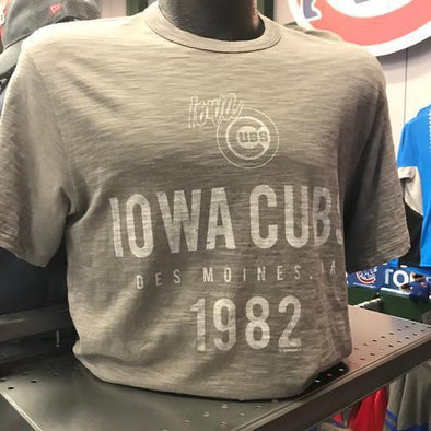 Iowa Cubs Billboard Scrum Tee, Wolf Gray