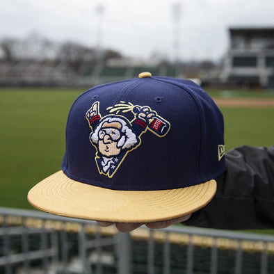 *PRE-SALE* George Washington Celebrates a World Series 9Fifty Snapback Cap