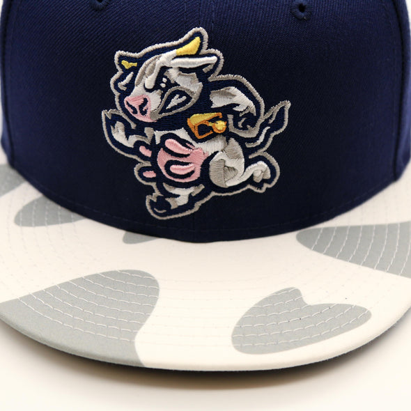 Wisconsin Udder Tuggers Snapback