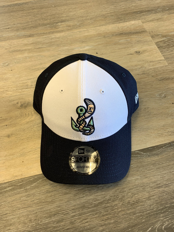 Gwinnett Stripers New Era Worm 940 Cap- White/Navy